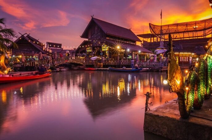 Thailand's Vibrant Evenings